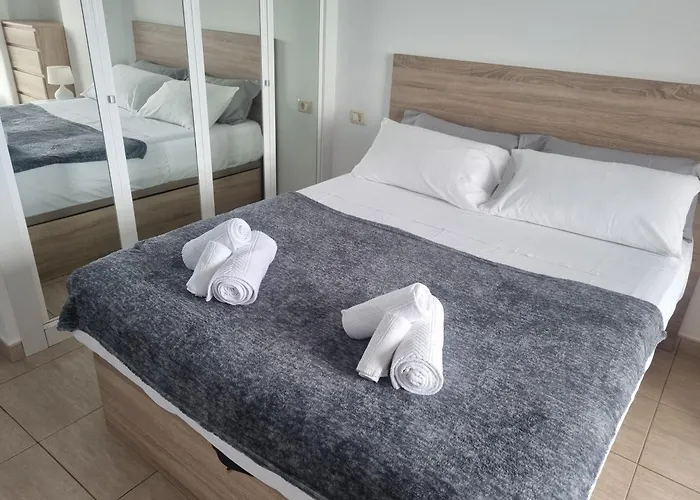 Paradise Golf House *